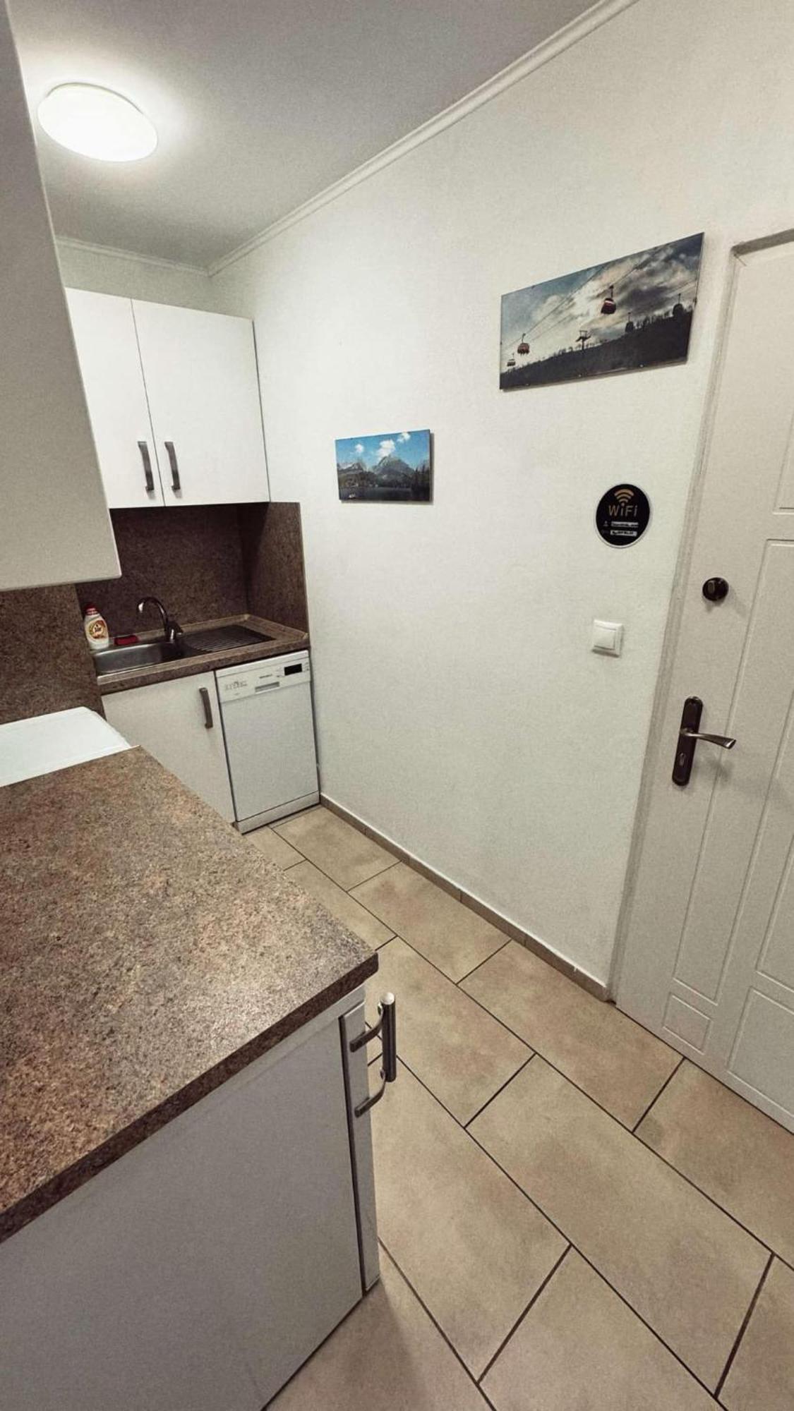 Appartement Stonemlynska 7 Slovakia à Svit Extérieur photo